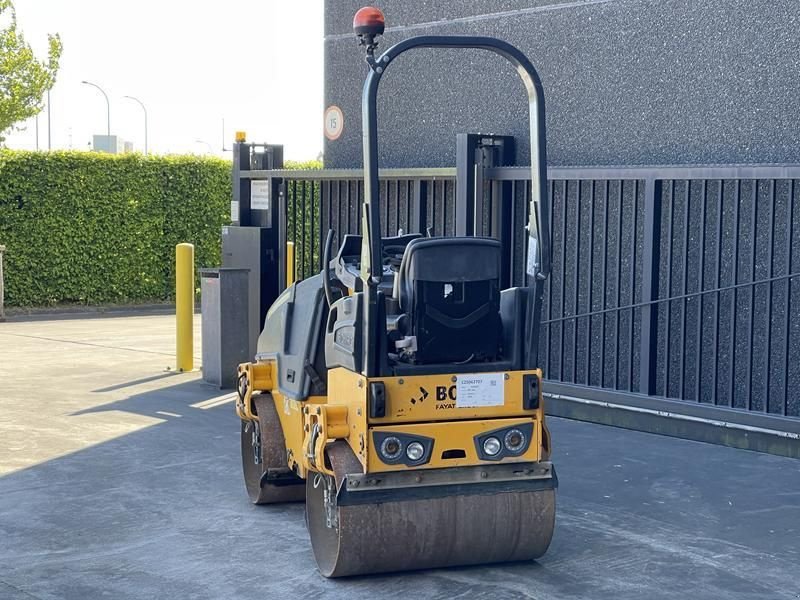 Packer & Walze del tipo Bomag BW 100 ADM 5, Gebrauchtmaschine In Waregem (Immagine 3)