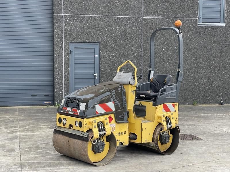 Packer & Walze a típus Bomag BW 100 ADM-5, Gebrauchtmaschine ekkor: Waregem (Kép 1)