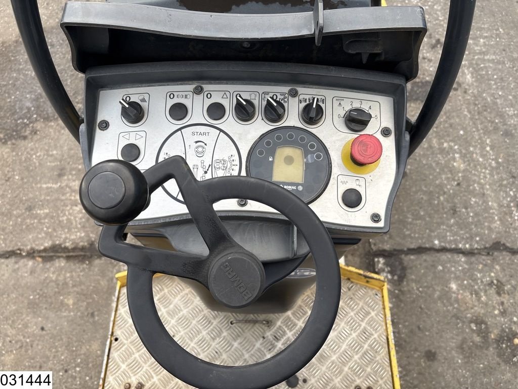 Packer & Walze типа Bomag BW 100ADM-5 2207h, 15,1KW, Gebrauchtmaschine в Ede (Фотография 10)