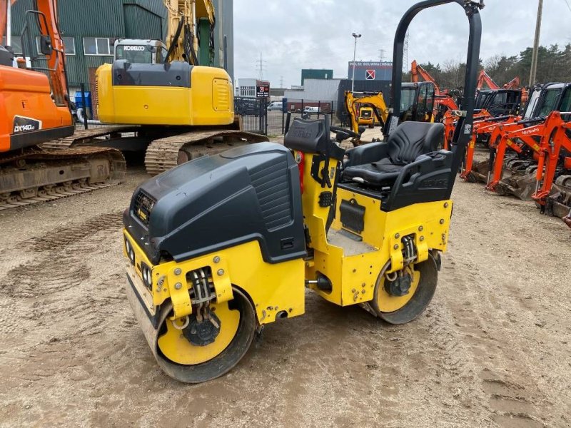 Packer & Walze del tipo Bomag BW 80 AD-5, Gebrauchtmaschine In MOL (Immagine 1)