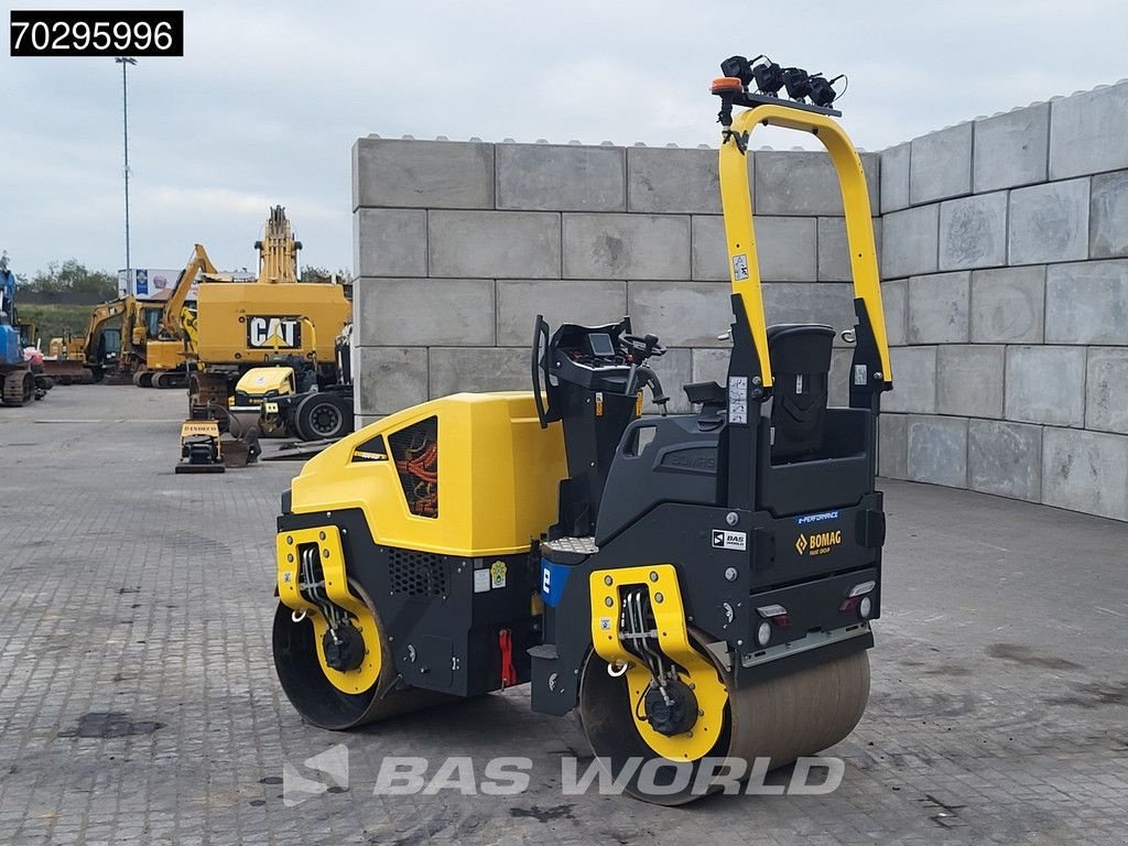 Packer & Walze des Typs Bomag BW100 ADe-5 ELECTRIC - CE-CERTIFIED, Neumaschine in Veghel (Bild 2)