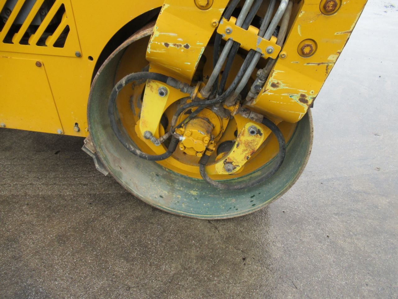 Packer & Walze del tipo Bomag BW120-AD 4, Gebrauchtmaschine In Borne (Immagine 3)