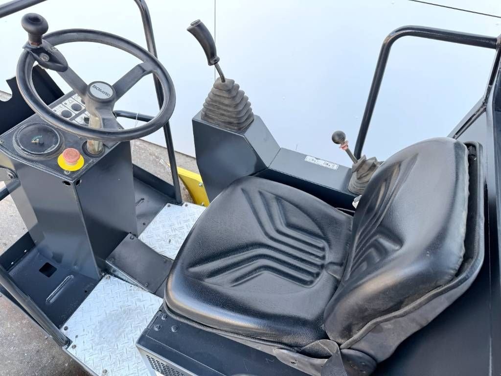Packer & Walze van het type Bomag BW124DH-3 - Dutch Machine / Only 2104 Hours!, Gebrauchtmaschine in Veldhoven (Foto 9)