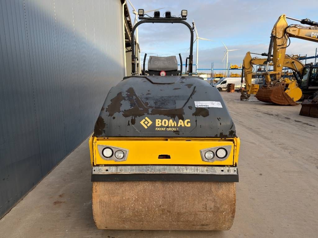 Packer & Walze Türe ait Bomag BW135AD-5, Gebrauchtmaschine içinde Venlo (resim 5)