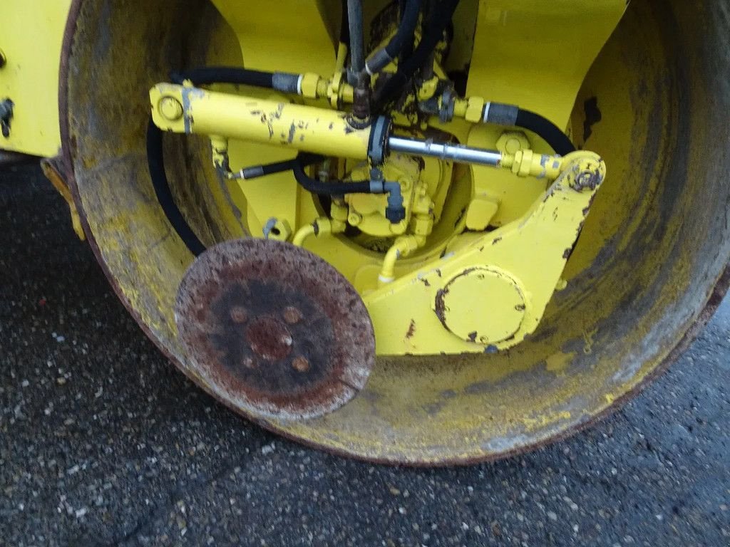 Packer & Walze van het type Bomag BW135AD, Gebrauchtmaschine in Zutphen (Foto 10)