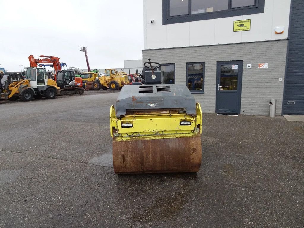 Packer & Walze van het type Bomag BW135AD, Gebrauchtmaschine in Zutphen (Foto 5)