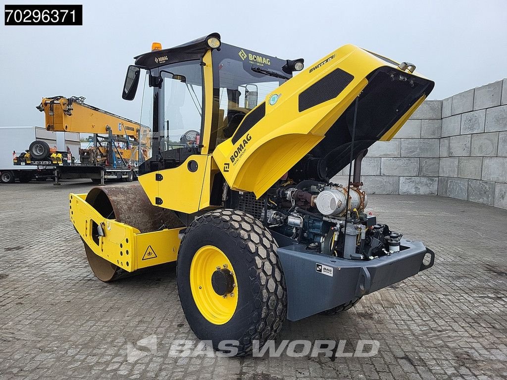 Packer & Walze of the type Bomag BW177 D-5 A/C, Gebrauchtmaschine in Veghel (Picture 11)