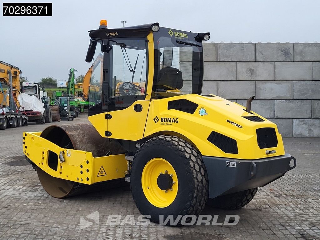 Packer & Walze of the type Bomag BW177 D-5 A/C, Gebrauchtmaschine in Veghel (Picture 3)