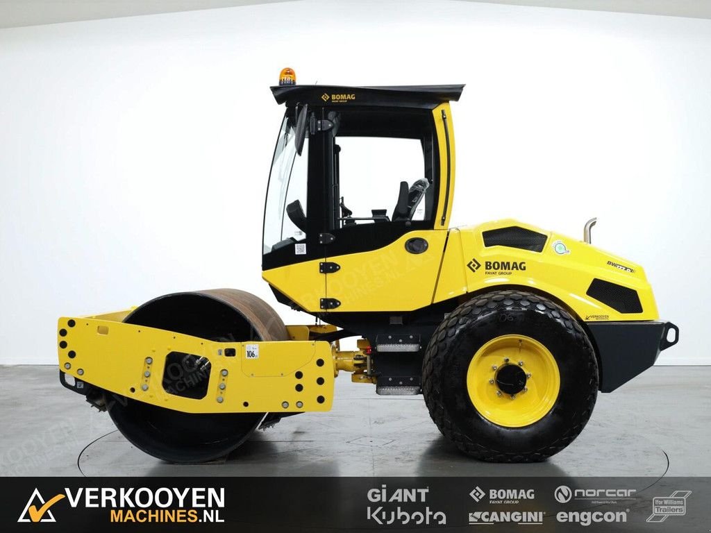 Packer & Walze of the type Bomag BW177 D-5 Wals, Neumaschine in Vessem (Picture 2)
