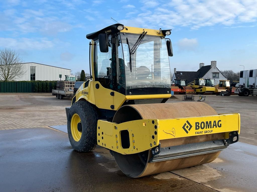 Packer & Walze tip Bomag BW177D-5 Airconditioning EPA /EU Stage V, Gebrauchtmaschine in Velddriel (Poză 3)