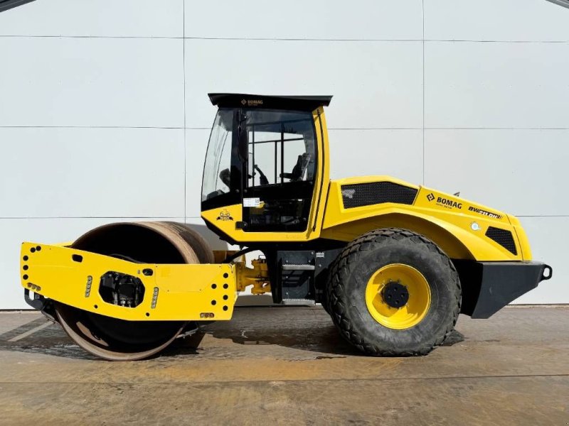 Packer & Walze typu Bomag BW211DH-5 - German Machine / Only 1311 Hours, Gebrauchtmaschine v Veldhoven