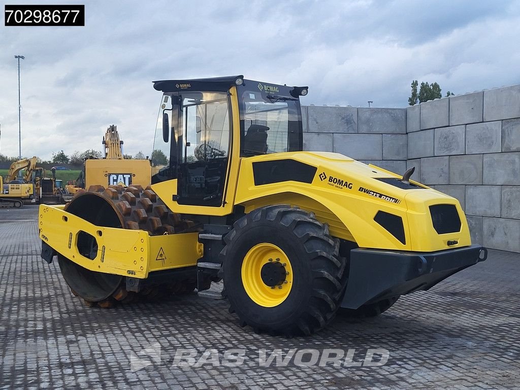 Packer & Walze of the type Bomag BW213 PDH-5 A/C, Gebrauchtmaschine in Veghel (Picture 2)