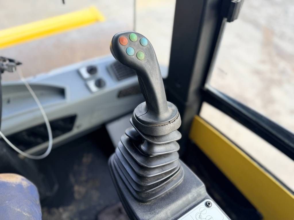 Packer & Walze του τύπου Bomag BW213D-5, Gebrauchtmaschine σε Venlo (Φωτογραφία 11)