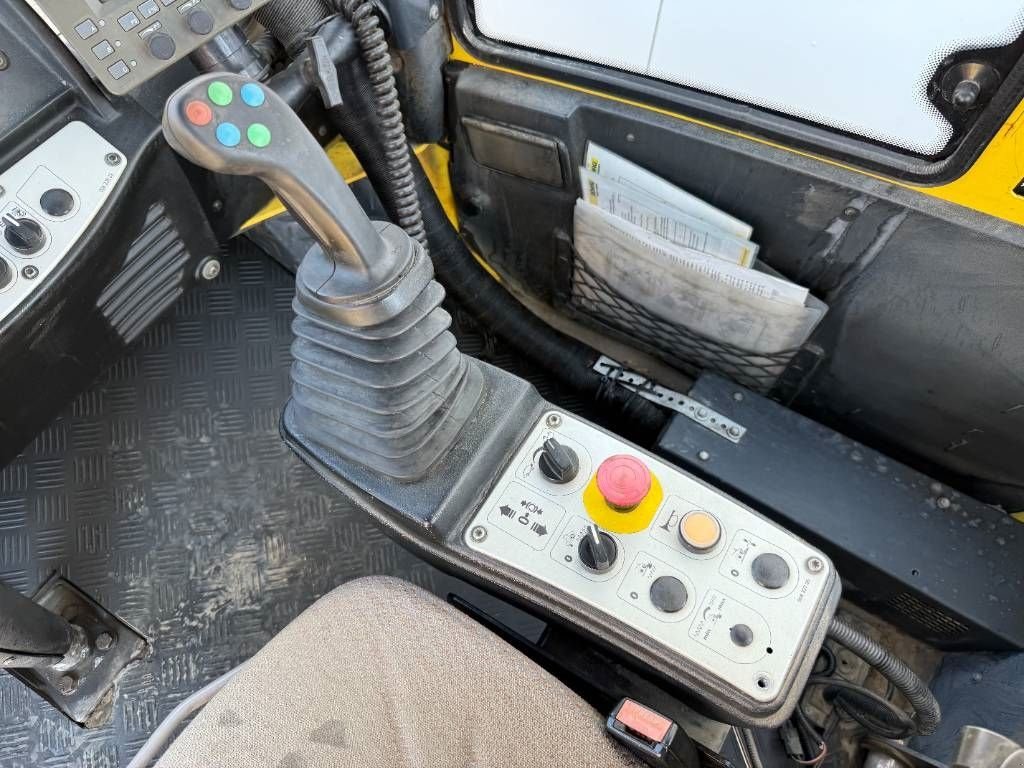 Packer & Walze типа Bomag BW213DH-4 - EVIB/BVC / German Machine / Airco, Gebrauchtmaschine в Veldhoven (Фотография 11)