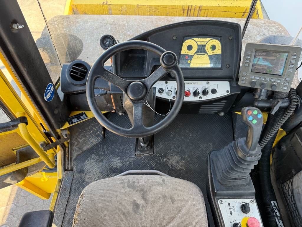 Packer & Walze типа Bomag BW213DH-4 - EVIB/BVC / German Machine / Airco, Gebrauchtmaschine в Veldhoven (Фотография 10)