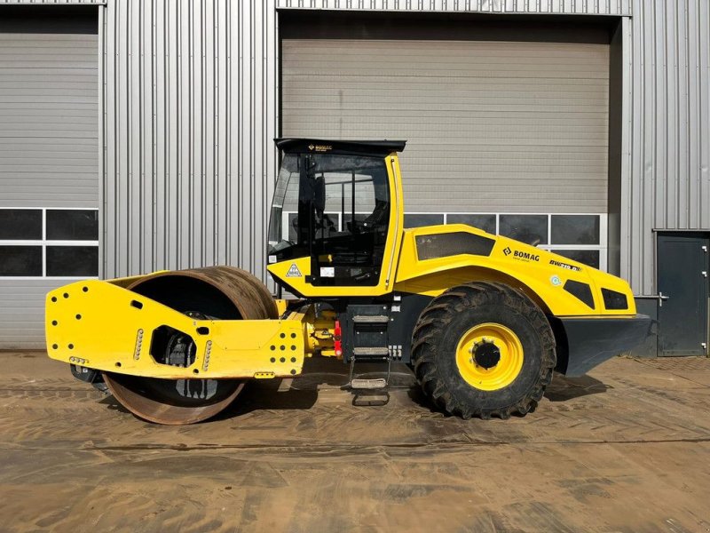 Packer & Walze of the type Bomag BW219DH-5 / CE certified / 2021 / low hours, Gebrauchtmaschine in Velddriel (Picture 1)