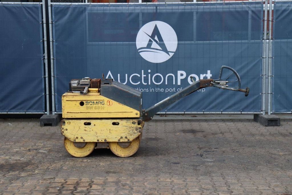 Packer & Walze del tipo Bomag BW65H, Gebrauchtmaschine In Antwerpen (Immagine 2)