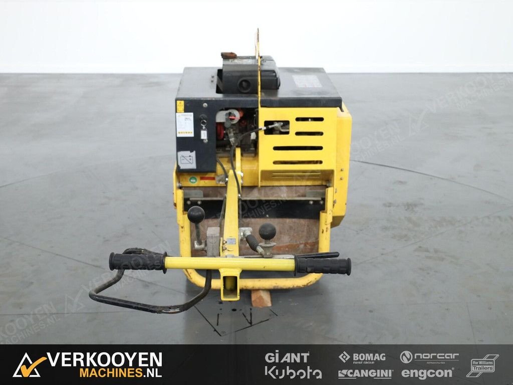 Packer & Walze del tipo Bomag BW71E-2 Achterloopwals, Gebrauchtmaschine en Vessem (Imagen 11)