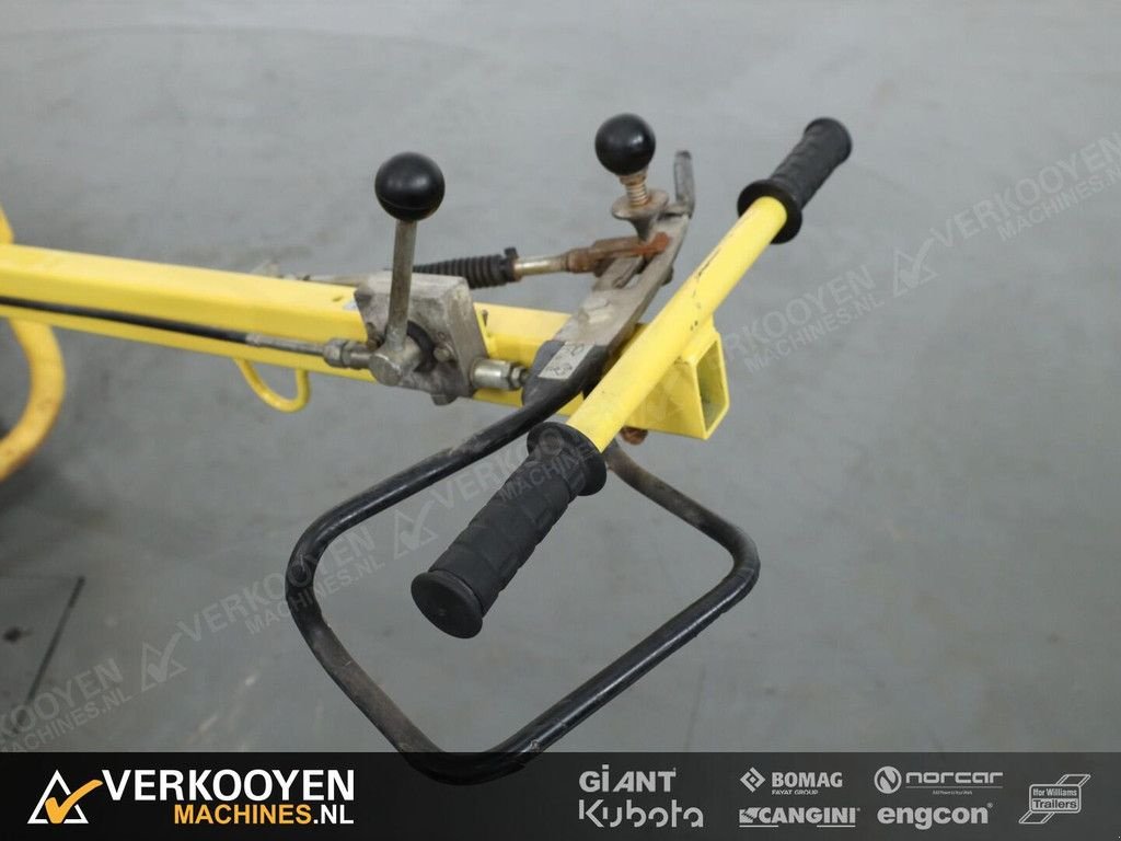 Packer & Walze van het type Bomag BW71E-2, Gebrauchtmaschine in Vessem (Foto 7)