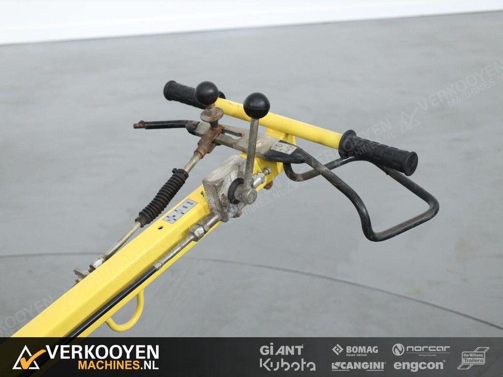 Packer & Walze van het type Bomag BW71E-2, Gebrauchtmaschine in Vessem (Foto 4)