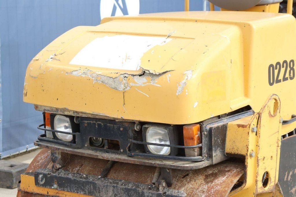 Packer & Walze του τύπου Caterpillar CB-225E, Gebrauchtmaschine σε Antwerpen (Φωτογραφία 11)