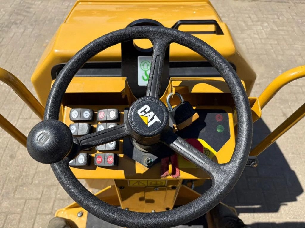 Packer & Walze typu Caterpillar CB1.7, Gebrauchtmaschine v Doetinchem (Obrázek 10)