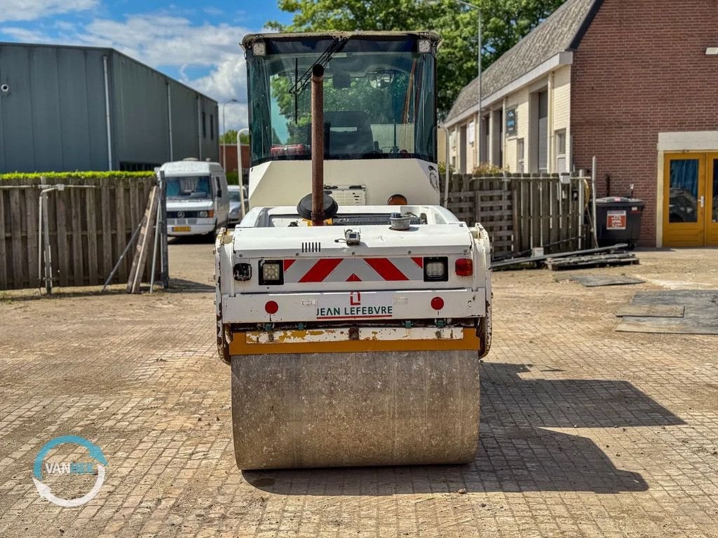 Packer & Walze типа Caterpillar CB434D, Gebrauchtmaschine в Oost West en Middelbeers (Фотография 8)