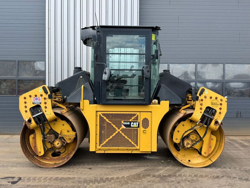 Packer & Walze типа Caterpillar CD54B, Gebrauchtmaschine в Velddriel (Фотография 4)
