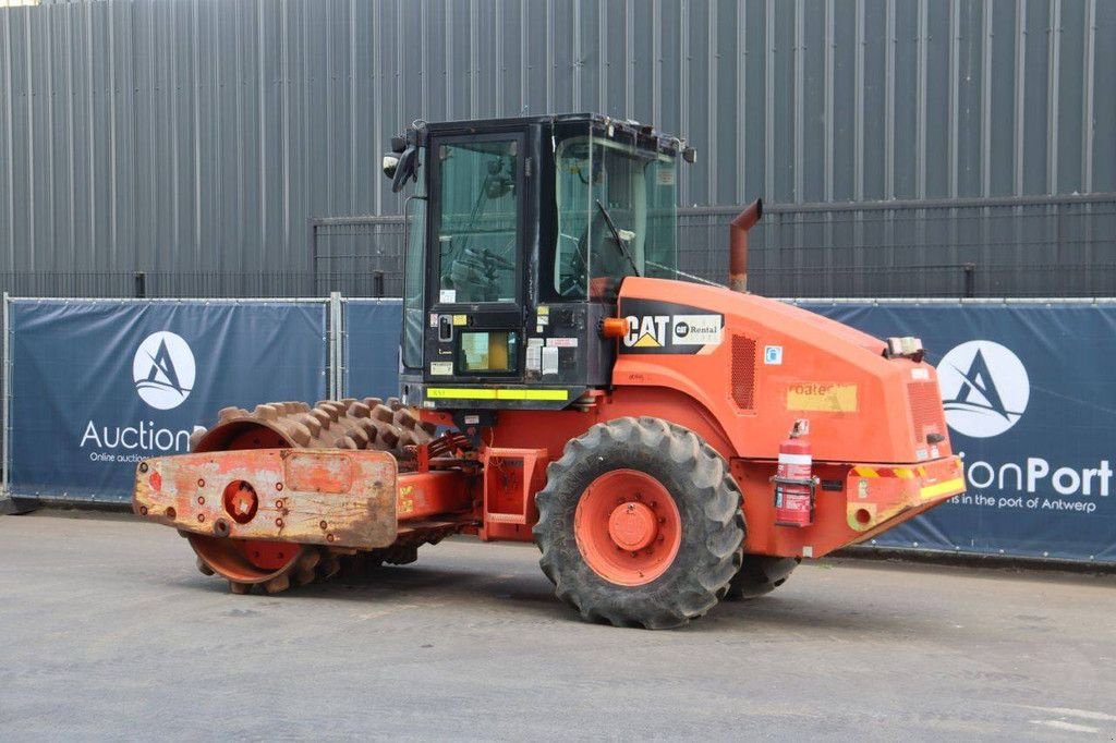 Packer & Walze typu Caterpillar CP44, Gebrauchtmaschine w Antwerpen (Zdjęcie 3)