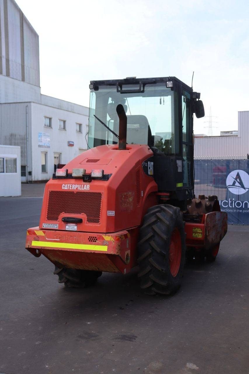 Packer & Walze typu Caterpillar CP44, Gebrauchtmaschine w Antwerpen (Zdjęcie 7)