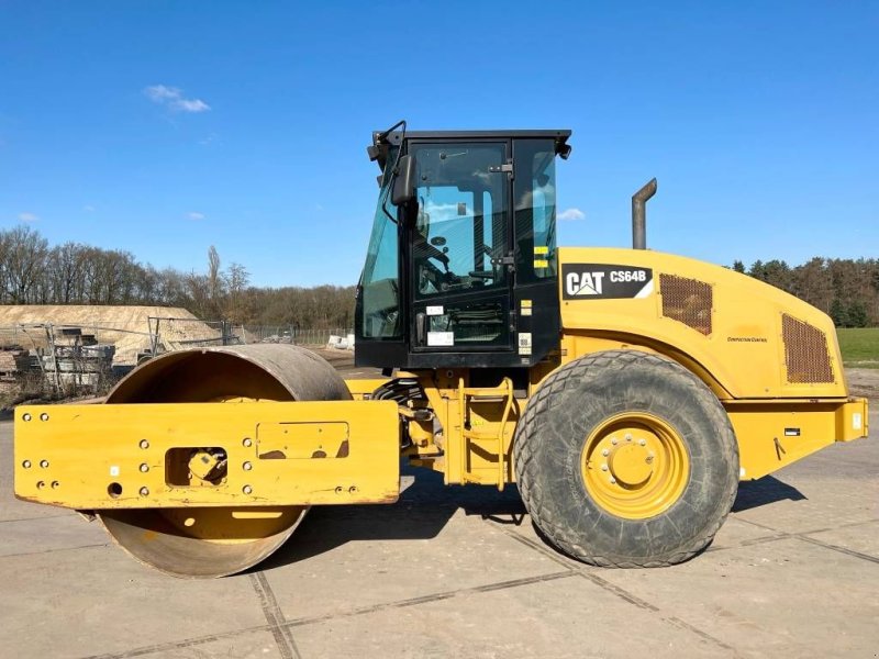 Packer & Walze of the type Caterpillar CS64B - Excellent Condition / Low Hours / CE, Gebrauchtmaschine in Veldhoven (Picture 1)