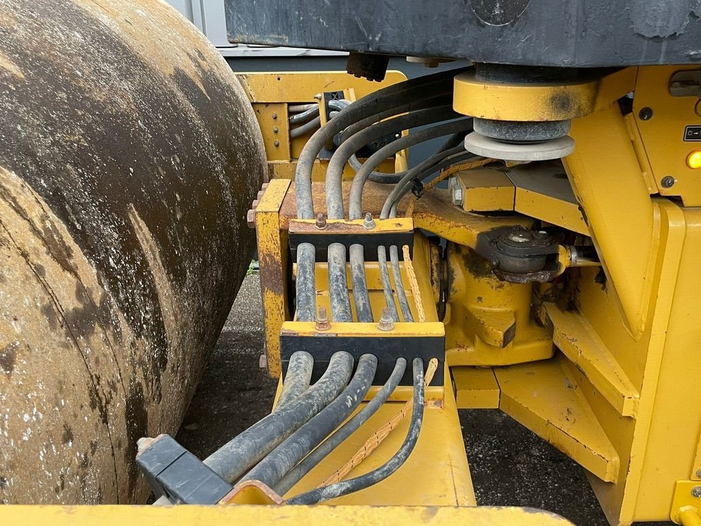 Packer & Walze del tipo Caterpillar CS66 B, Gebrauchtmaschine In Velddriel (Immagine 11)