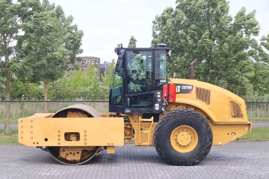 Packer & Walze of the type Caterpillar CS78B TRIMBLE GPS GOOD CONDITION, Gebrauchtmaschine in Marknesse (Picture 1)