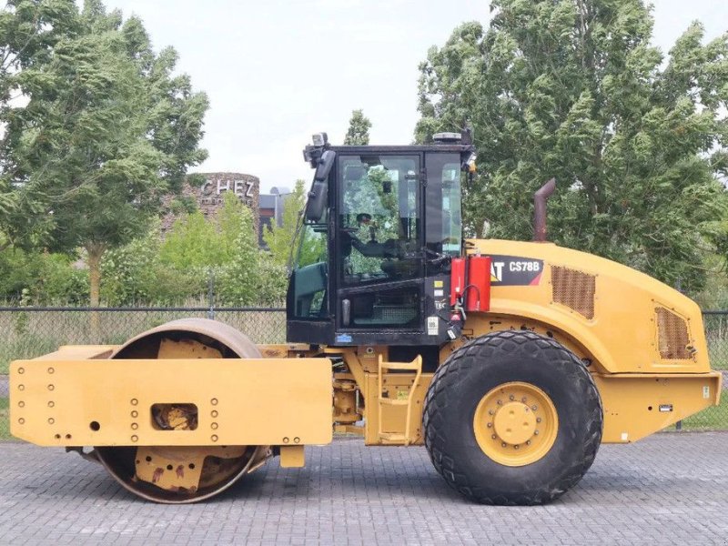 Packer & Walze za tip Caterpillar CS78B TRIMBLE GPS GOOD CONDITION, Gebrauchtmaschine u Marknesse