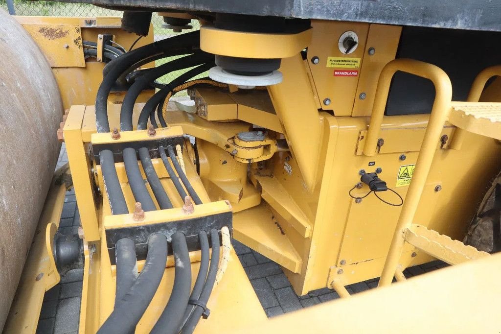 Packer & Walze tipa Caterpillar CS78B TRIMBLE GPS GOOD CONDITION, Gebrauchtmaschine u Marknesse (Slika 11)