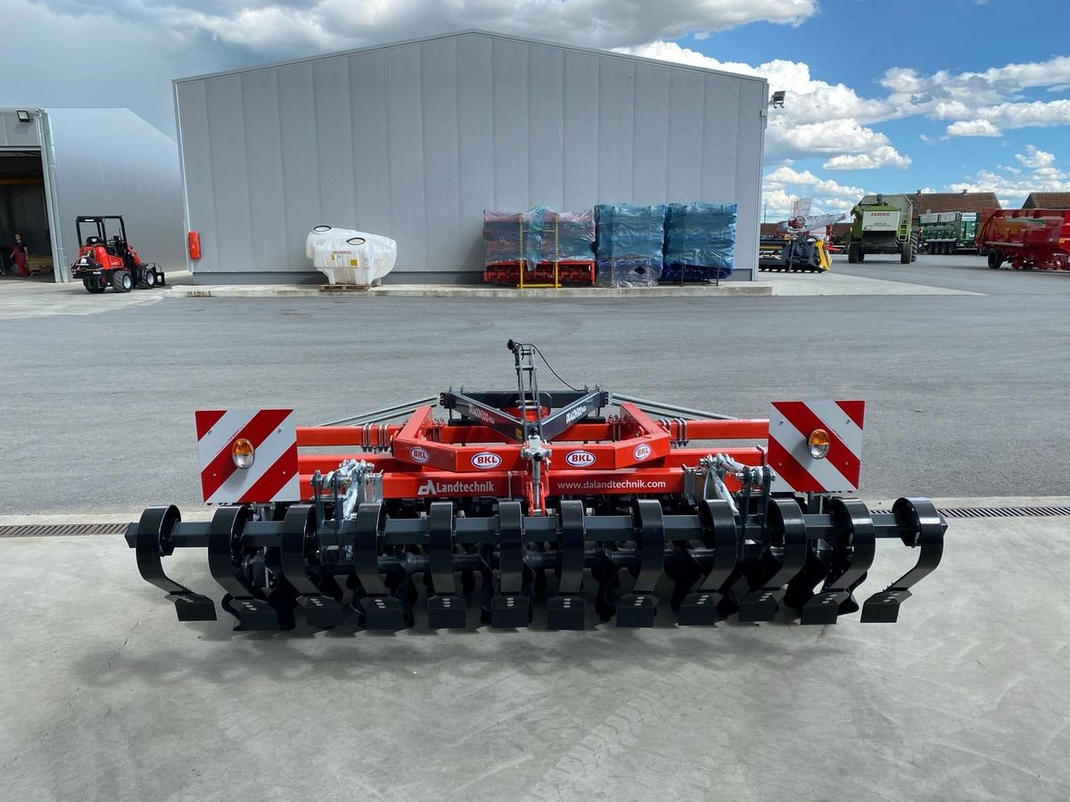 Packer & Walze des Typs DA Landtechnik Dragon 300 MEGA, Neumaschine in Rovisce (Bild 3)