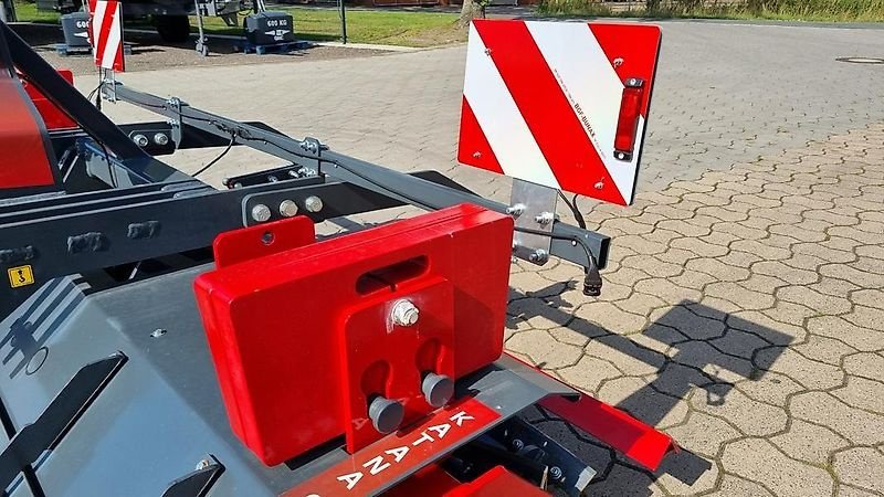 Packer & Walze des Typs DA Landtechnik Katana Cut 300 Messerwalze, Neumaschine in Stemwede (Bild 5)