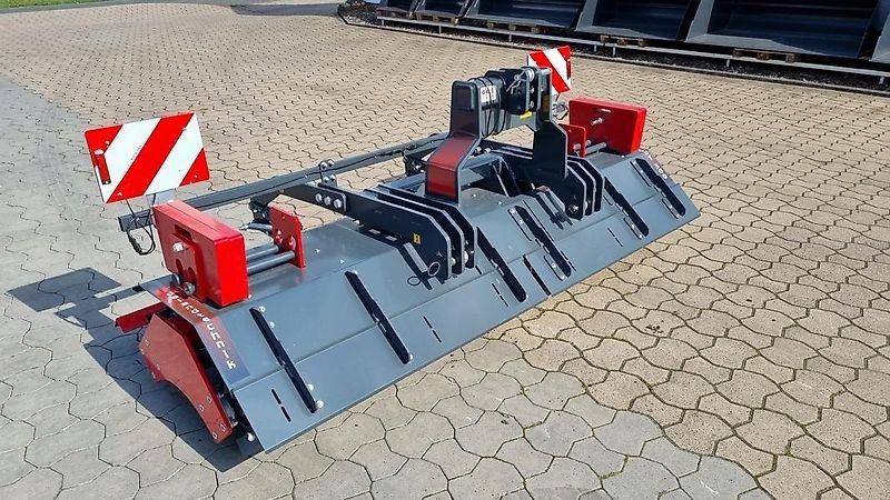 Packer & Walze des Typs DA Landtechnik Katana Cut 300 Messerwalze, Neumaschine in Stemwede (Bild 4)
