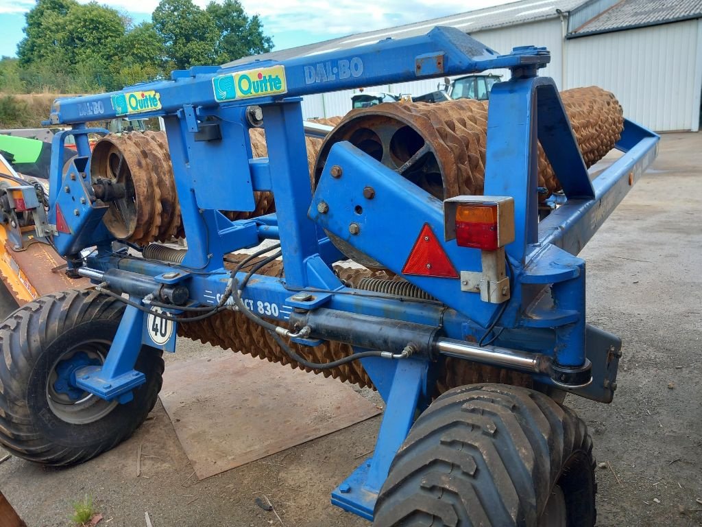 Packer & Walze of the type Dalbo Compact 830, Gebrauchtmaschine in BRECE (Picture 5)