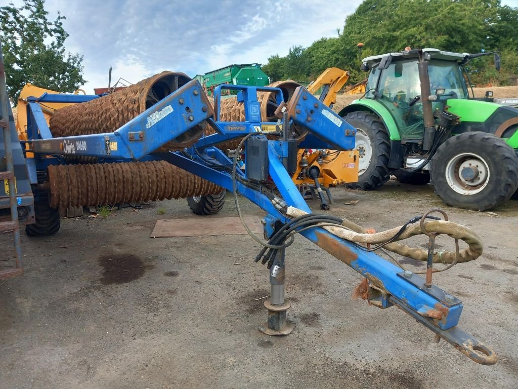 Packer & Walze of the type Dalbo Compact 830, Gebrauchtmaschine in BRECE (Picture 4)