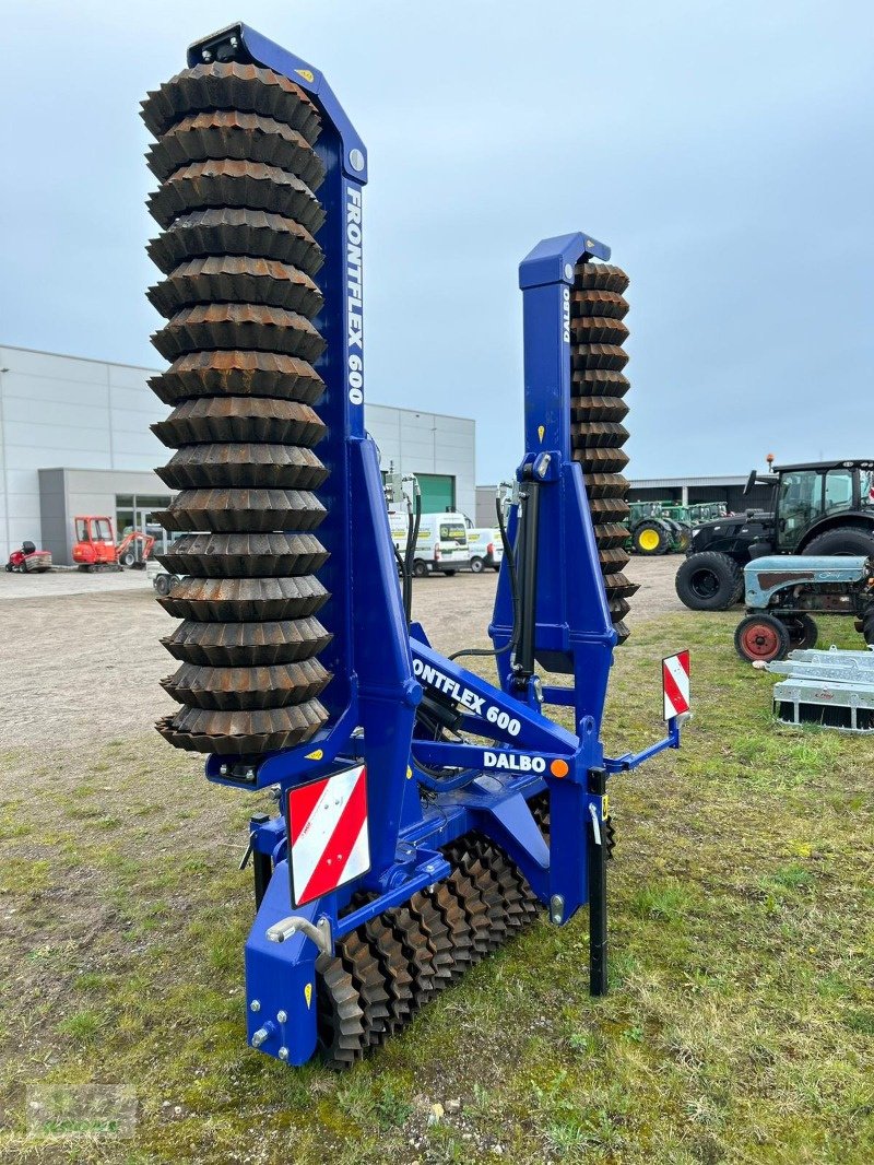 Packer & Walze za tip Dalbo FrontFlex 600, Gebrauchtmaschine u Barsinghausen OT Groß Munzel (Slika 2)