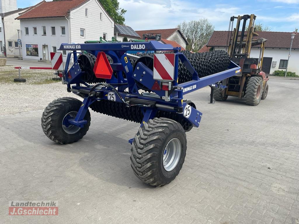 Packer & Walze des Typs Dalbo Minimax 830 & 630, Neumaschine in Mühldorf (Bild 13)