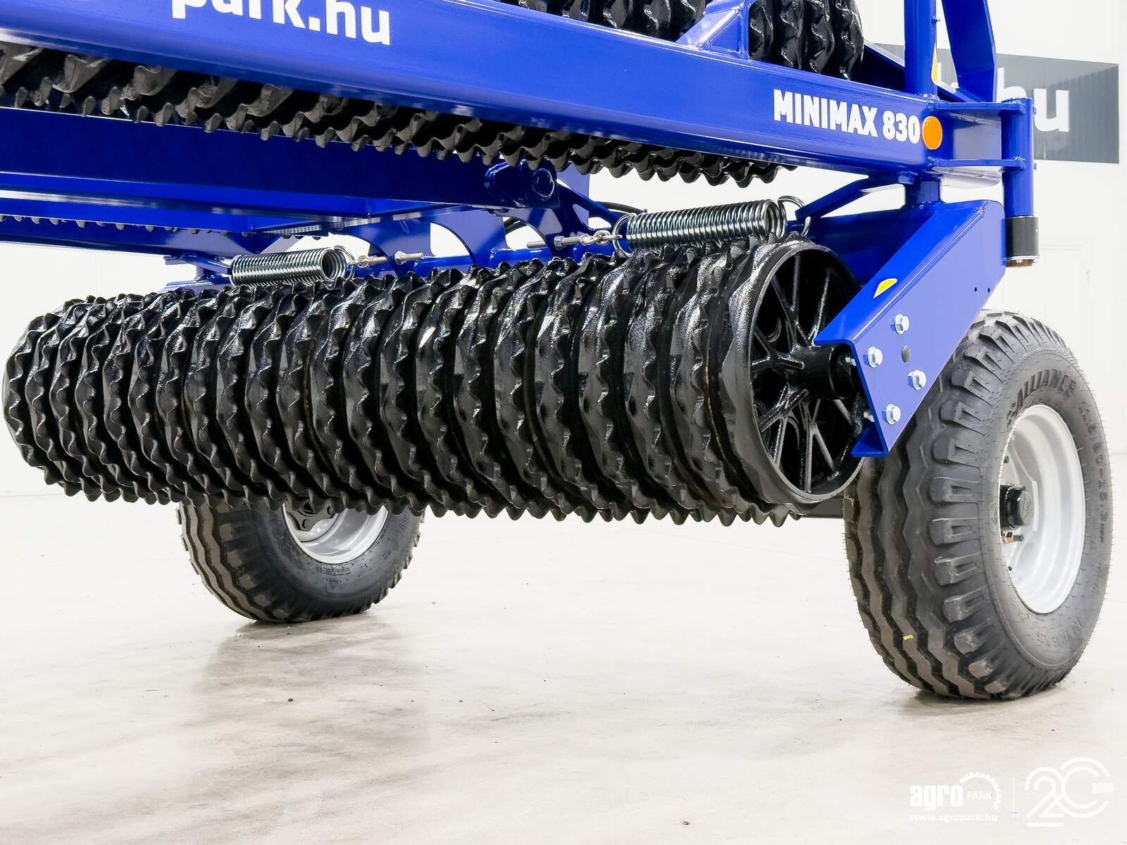 Packer & Walze van het type Dalbo MiniMax 830, Gebrauchtmaschine in Csengele (Foto 22)