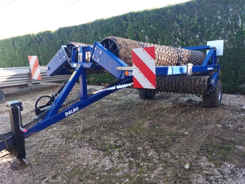 Packer & Walze Türe ait Dalbo MINIMAX950-53, Gebrauchtmaschine içinde CHAUMONT (resim 1)