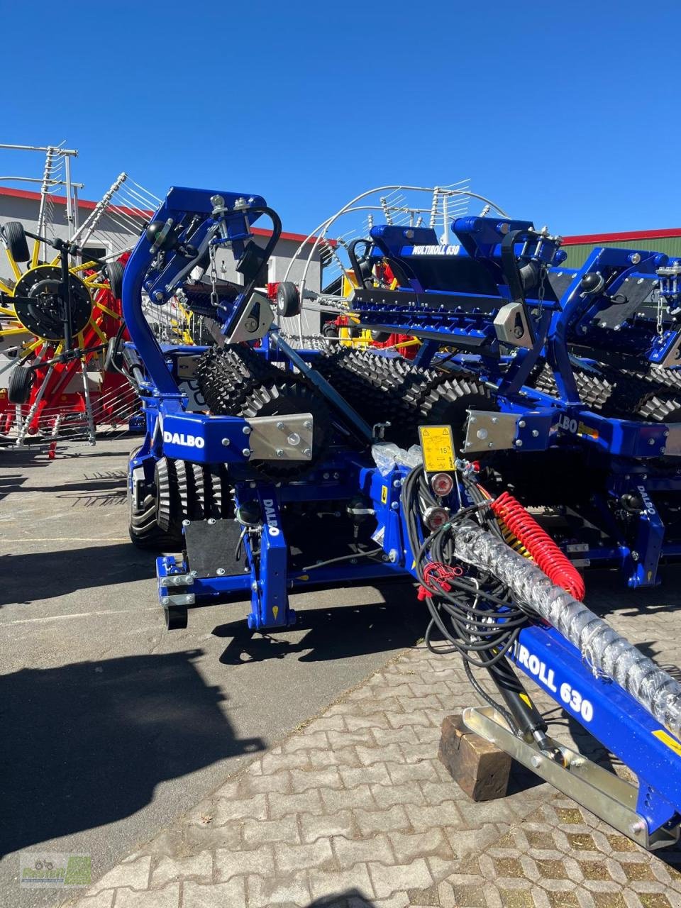 Packer & Walze van het type Dalbo Multiroll 630/55 CC Messerwalze - NEU, Nachfolger Maxiroll, Neumaschine in Wernberg-Köblitz (Foto 1)