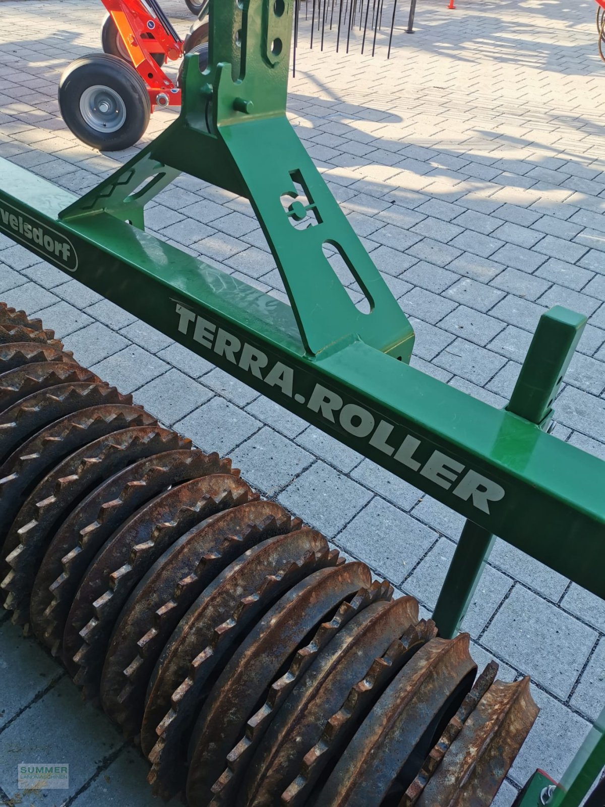 Packer & Walze des Typs Düvelsdorf Terra.Roller eco 2,5 m Cambridge, Gebrauchtmaschine in Pforzheim (Bild 2)