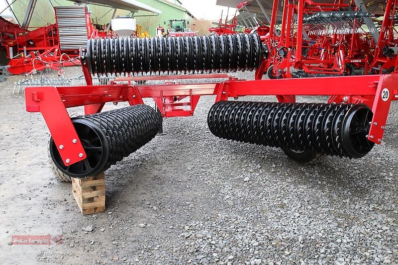 Packer & Walze del tipo Expom Jacek 6,20 m Cambridgewalze Ø 500mm, Neumaschine In Ostheim/Rhön (Immagine 4)