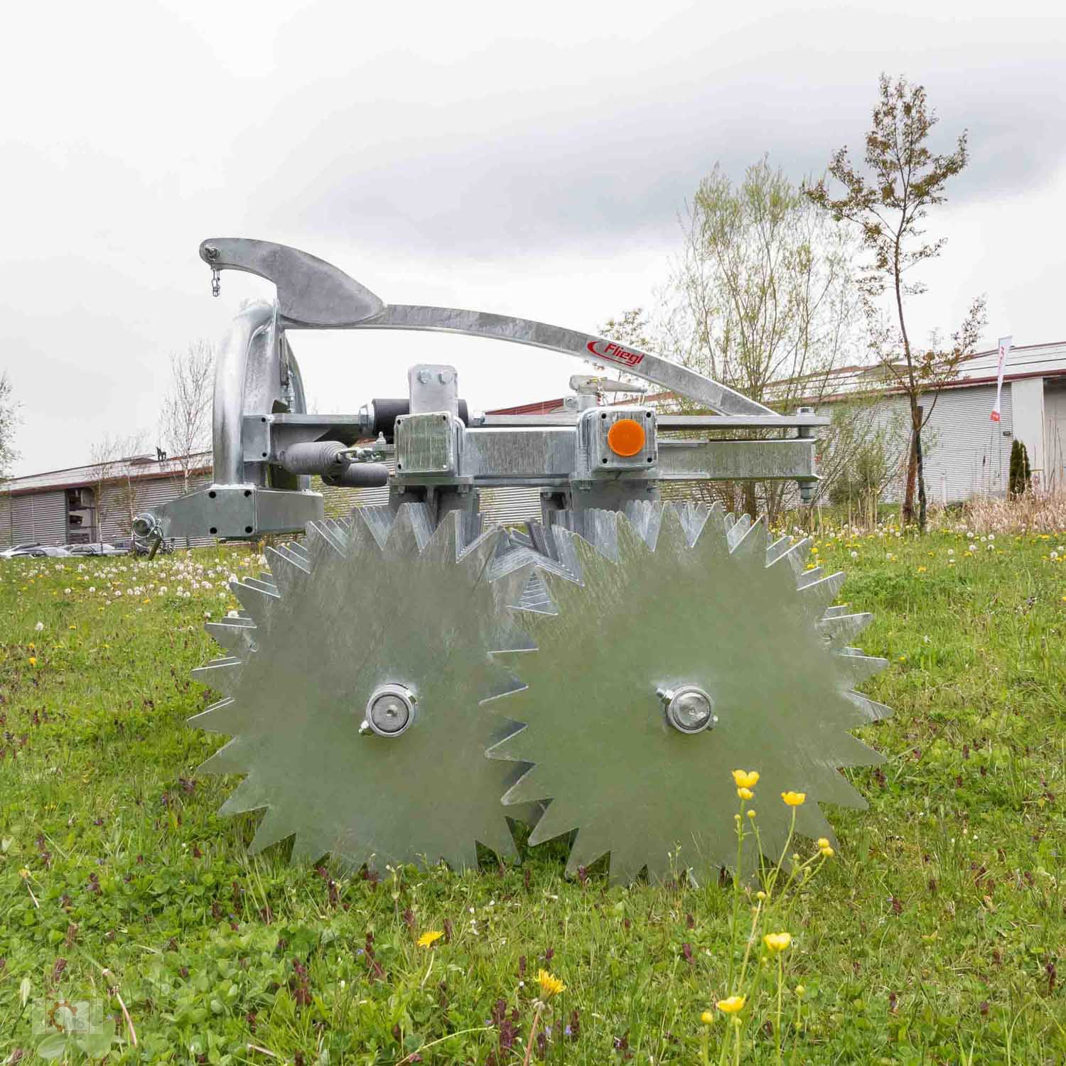 Packer & Walze a típus Fliegl Profiwalze 3,0m Frontpacker Lenkbock, Neumaschine ekkor: Tiefenbach (Kép 10)