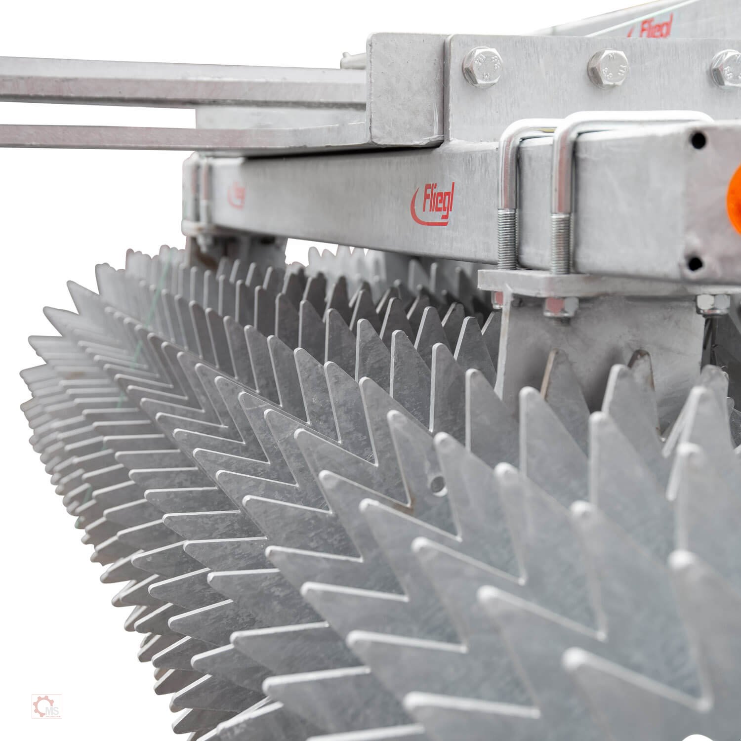 Packer & Walze del tipo Fliegl Profiwalze 3,0m Frontpacker Lenkbock, Neumaschine In Tiefenbach (Immagine 19)