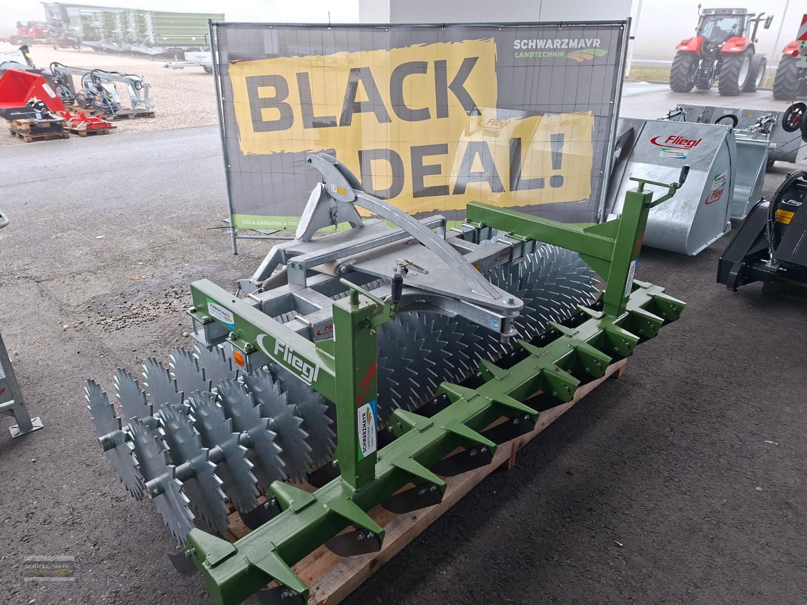 Packer & Walze tipa Fliegl Profiwalze 3000/Messerwalze, Neumaschine u Gampern (Slika 1)